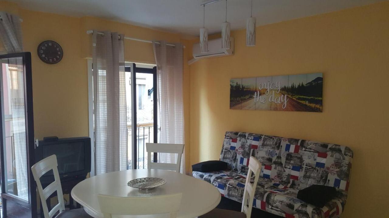 Ayuntamiento Alicante Apartment Luaran gambar